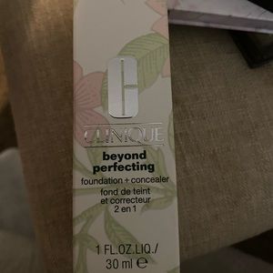 Clinique Foundation + Concealer